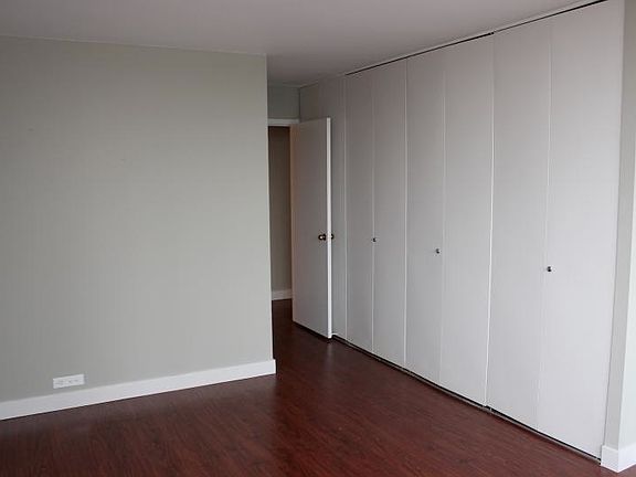 4th image of 2800 N Lake Shore Dr APT 703