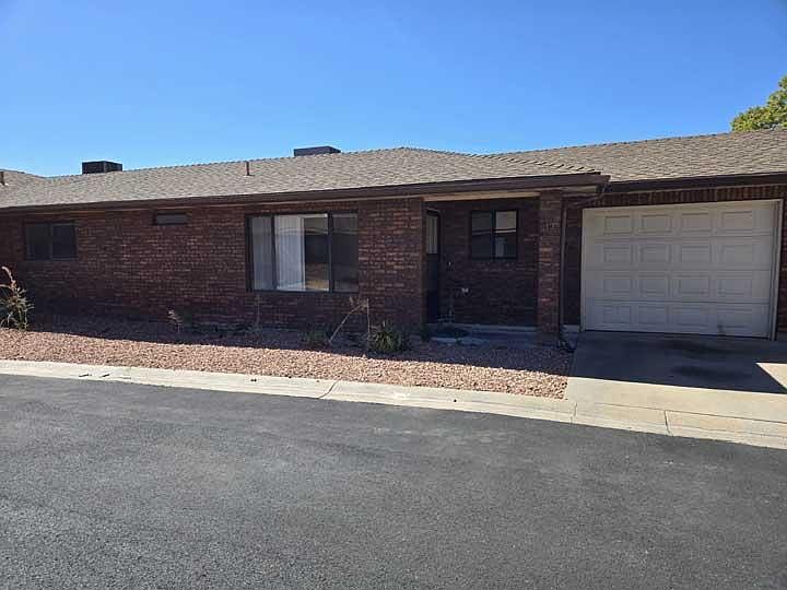 Front, 1 car garage