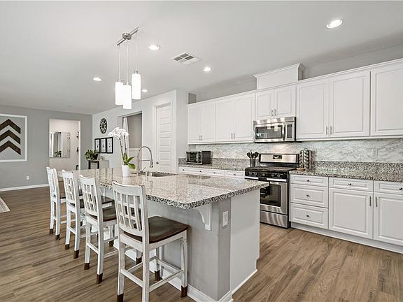 3rd image of 30134 Redding Ave