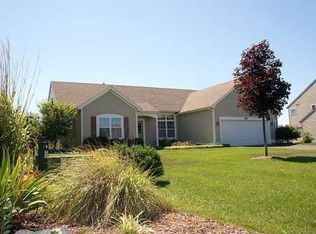 1476 Stoney Lake Dr, Holland, MI 49424