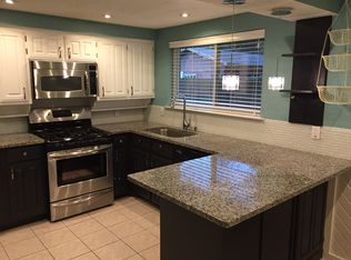 816 Skylark Dr, Mansfield, TX 76063