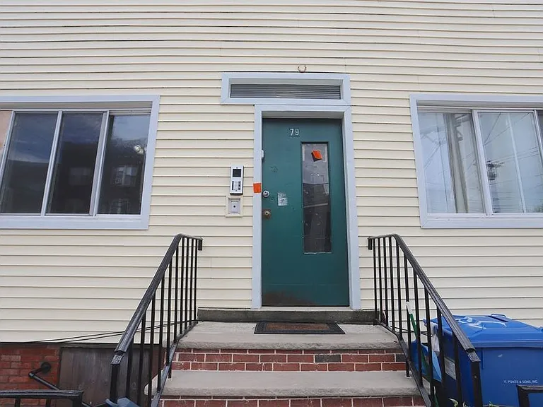 79 Beacon Ave #2 — Photo 11