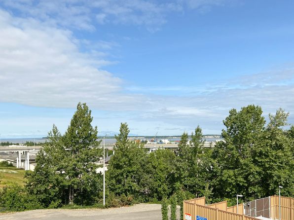 201 Barrow St APT 208