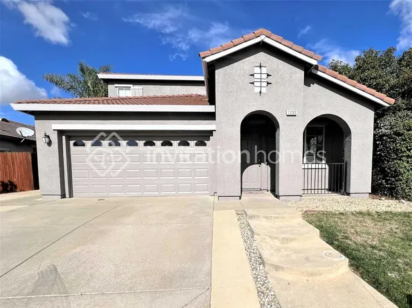 1230 Barnhill Ln, Lincoln, CA 95648