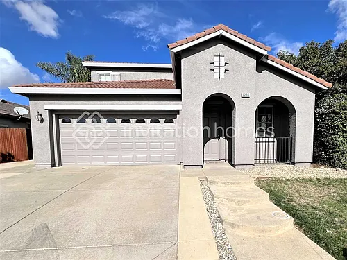 1230 Barnhill Ln Photo 1