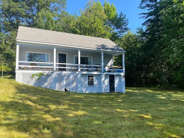 85 Kershaw Avenue, Marlborough, NH 03455