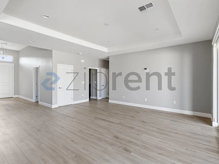 11253 Freedom Range Ln — Photo 8