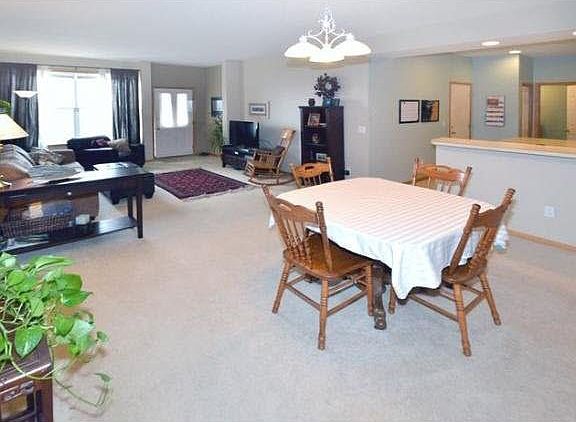 3rd image of 1476 111th Drive NE