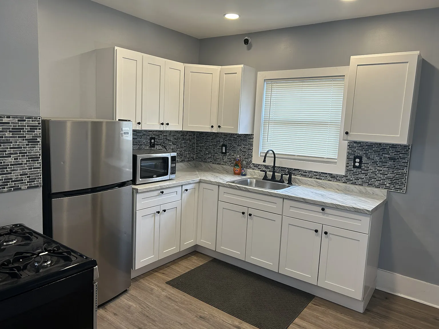 4 bed, 1416 sqft, $650 — Photo 1
