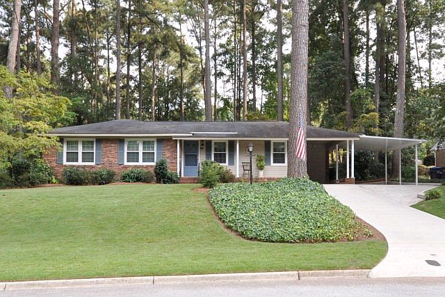 1st image of 3004 Stratford Dr