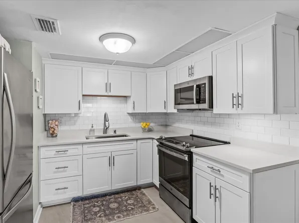2069 NE Collins Circle #7-50, Jensen Beach, FL 34957