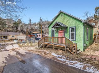 2 Narrows Rd, Manitou Springs, CO 80829