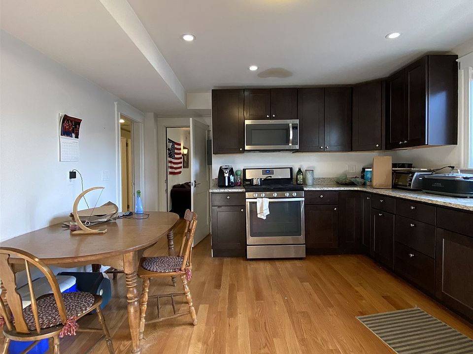 28-30 Clay St. #1 Cambridge (North Cambridge) Shared Unit