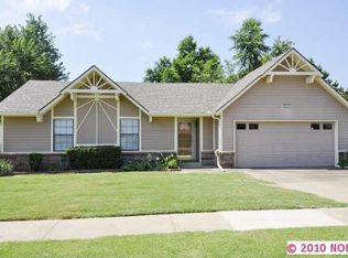 1311 W Gulfport St, Broken Arrow, OK 74011