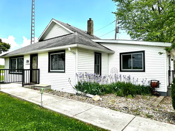 1664 N 300 W, Crawfordsville, IN 47933