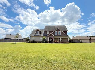 7 Night Hawk Ct, Fort Mitchell, AL 36856