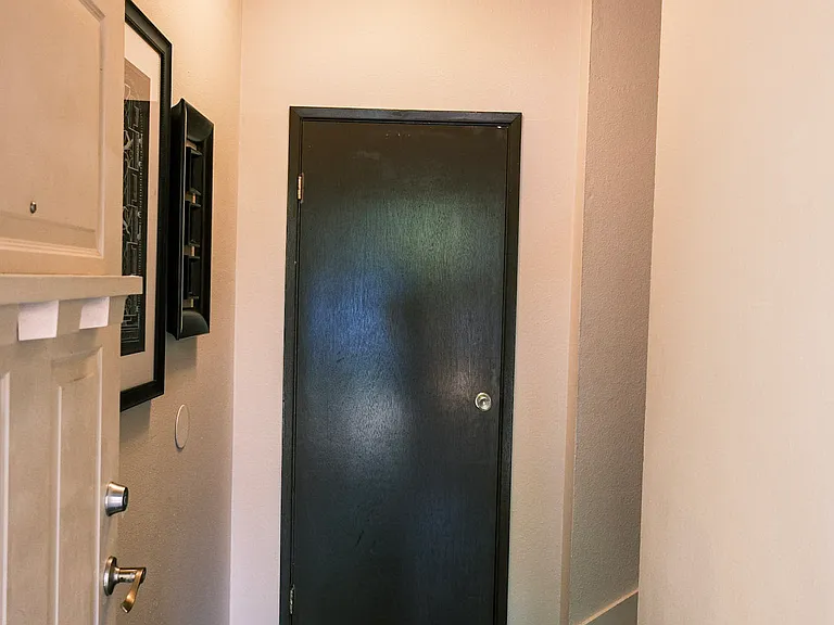 2506 NE 195th Pl — Photo 4
