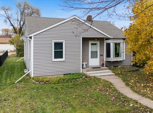 813 6th St S, Virginia, MN 55792