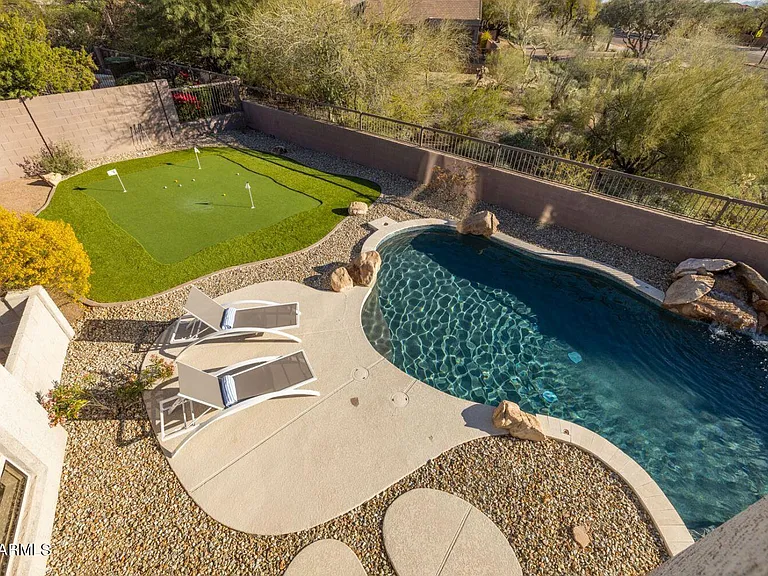 3055 N Red Mountain #212 — Photo 32