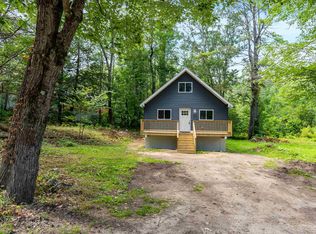 32 Gould Pond Rd, Hillsboro, NH 03244