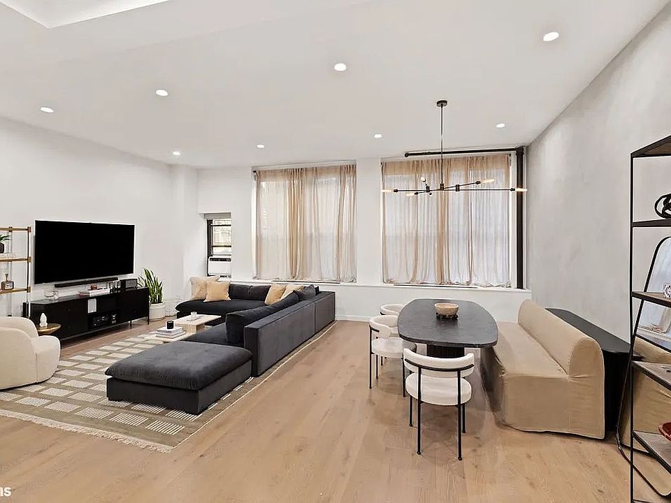 1st image of 21 E 22nd St APT 3A
