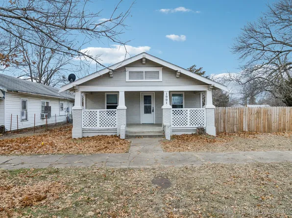 1001 S Armstrong Ave, Bartlesville, OK 74003