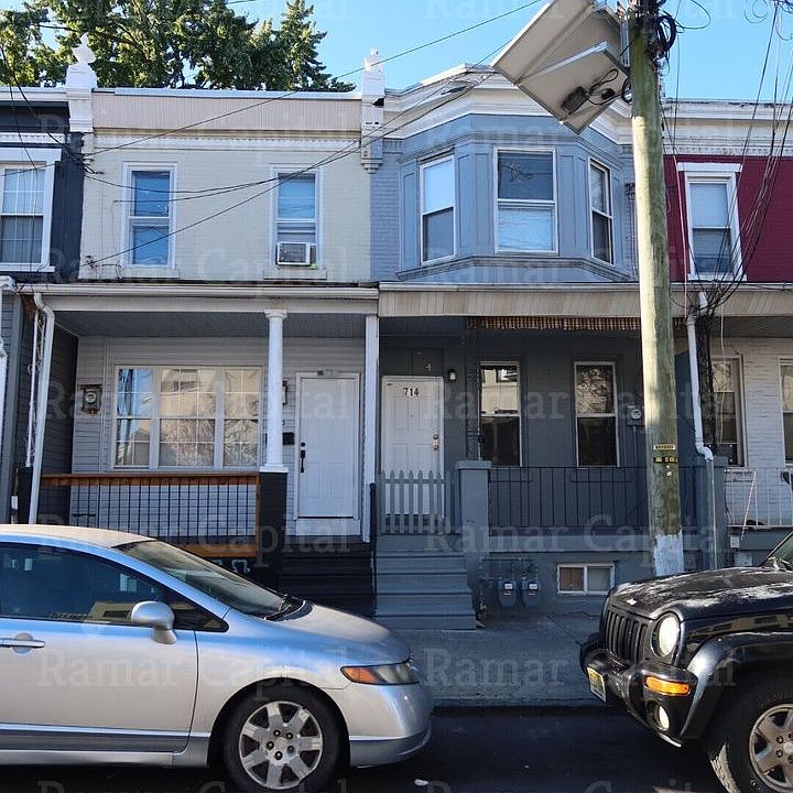 1st image of 714 Vine St #A