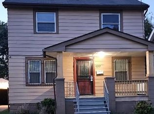 10017 Sandusky Ave, Cleveland, OH 44105