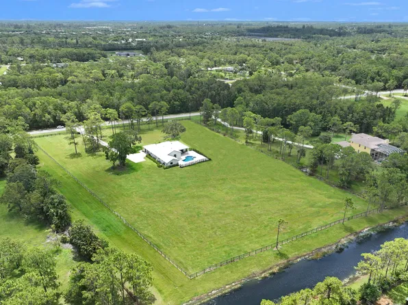 5555 Cougars Prowl, Lake Worth, FL 33449