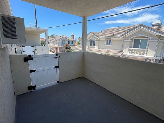 2nd image of 3733 Durfee Ave #6
