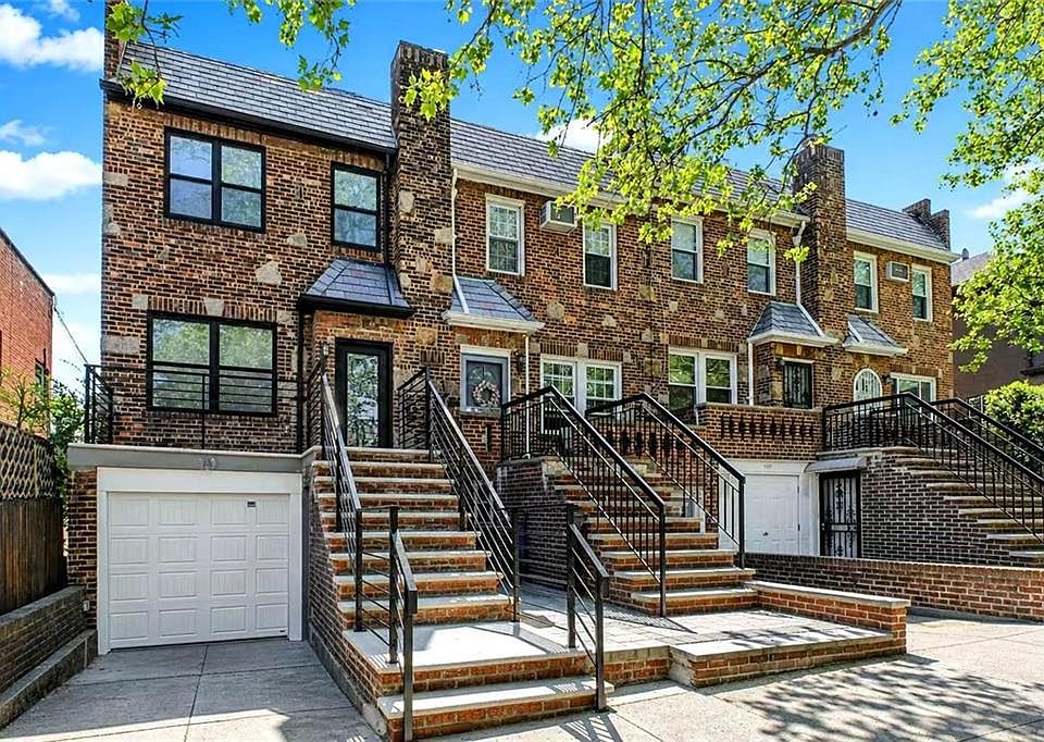 1st image of 452 Marine Ave