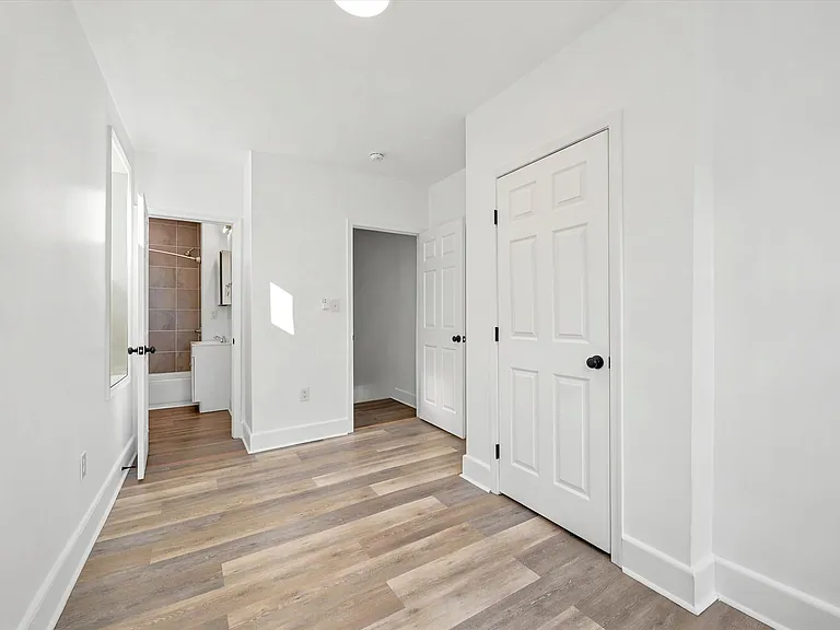 623 E Wishart St — Photo 14