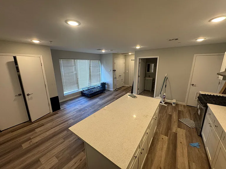 41 Auburn St #3 — Photo 4