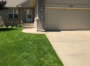 1917 N Shefford St, Wichita, KS 67212