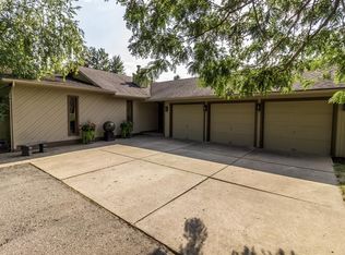 8220 Burleigh Rd, Grand Blanc, MI 48439