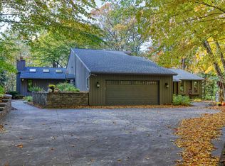 W3899 Highview Dr, Appleton, WI 54913