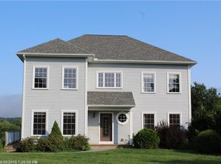 5 Watts Farm Way, Falmouth, ME 04105