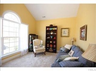 627 Halcyon Meadow Dr, Cary, NC 27519