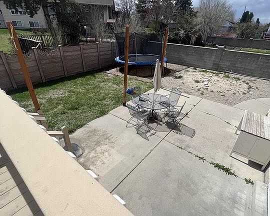 4th image of 1315 W Parliament Ave