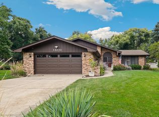 12032 W Lake View Dr, Orland Park, IL 60467