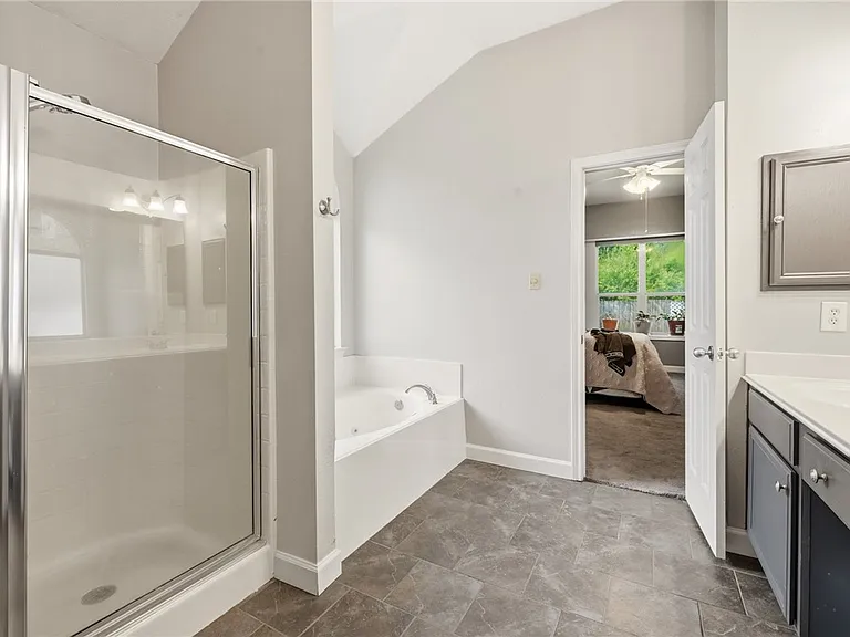 2805 Muirwood Ct — Photo 15