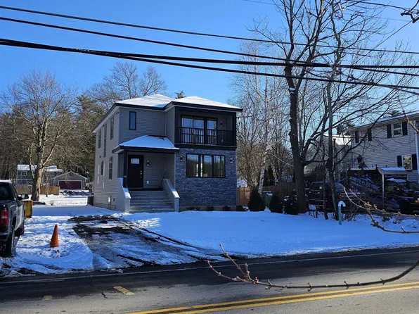 86 Shadow Lake Road, Salem, NH 03079