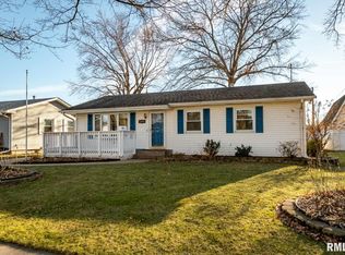2169 W 34th St, Davenport, IA 52806