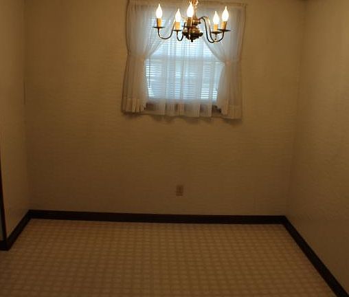 5th image of 223 Judson Dr