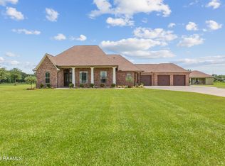 425 Roxsan Rd, Sunset, LA 70584