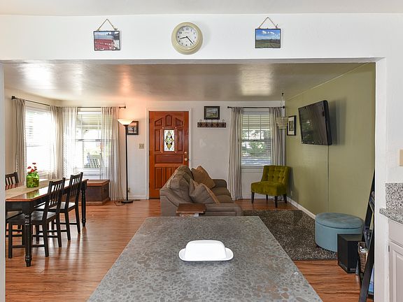 5th image of 3374 Linda Vista Ave