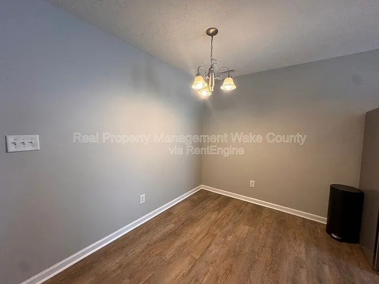 5228 Big Bass Dr — Photo 13