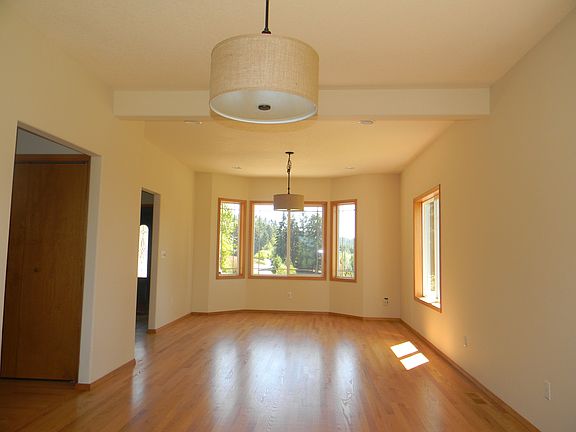 2nd image of 17110 NE 236th Ct