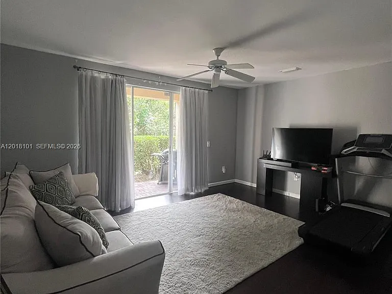 681 NW 42nd Ave #- — Photo 9