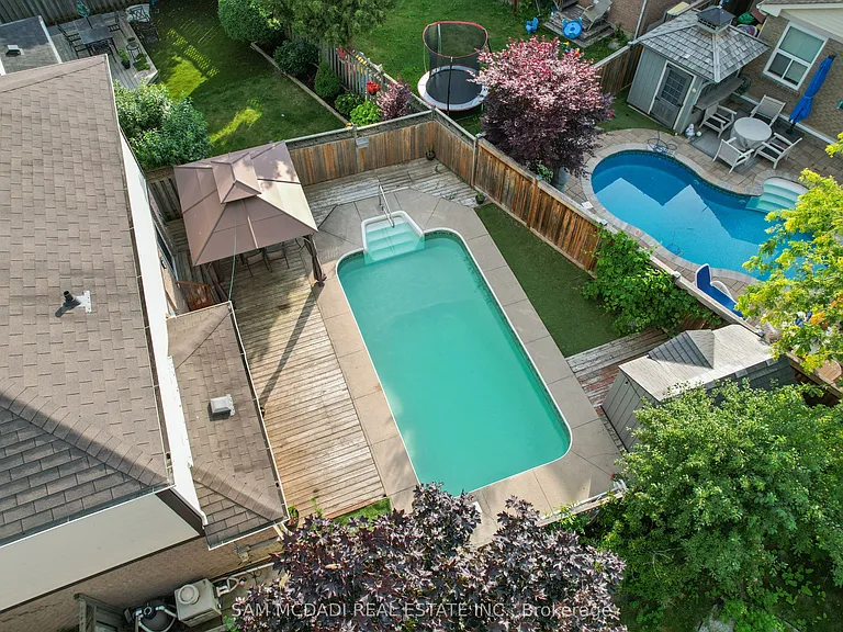 6251 Saltmarsh Ct — Photo 43